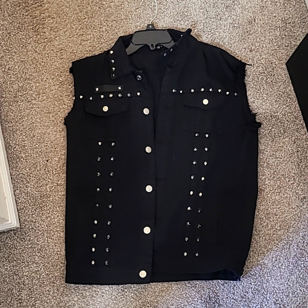 Men's small studded denim vest